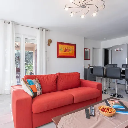 Rez 65m² 5 Min Centre Plages *