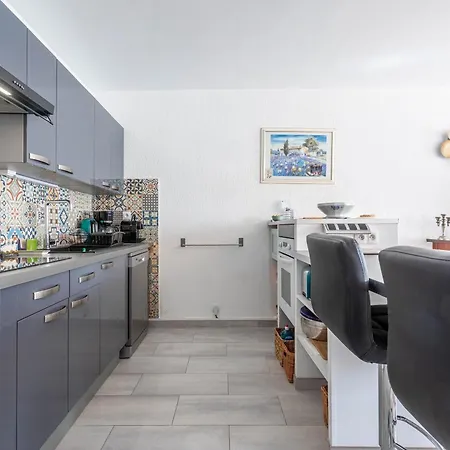 Rez 65m² 5 Min Centre Plages *